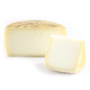 Queso semicurado de cabra payoya